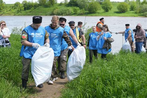 Экологическая акция от «Газпромнефть-СМ»: забота о чистоте водоемов в рамках «Воды России»